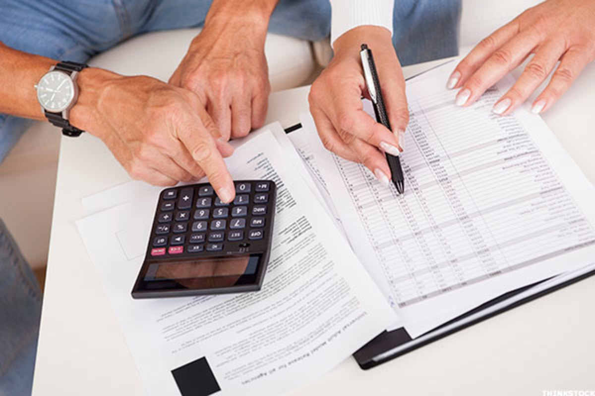 Role of Savings Accounts and Taxes